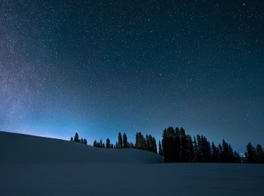 Card137 一个人越感到自豪,自控力越强