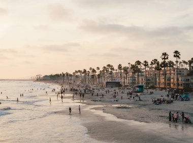 Card241 打造企业和产品定位