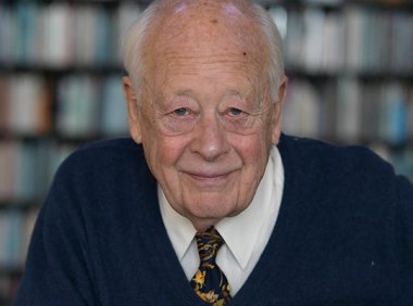 查尔斯·汉迪:你是谁比你做什么更重要